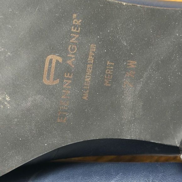 Etienne Aigner Merit Blue Leather Loafer Slip on 7.5 FLAW - Picture 10 of 10